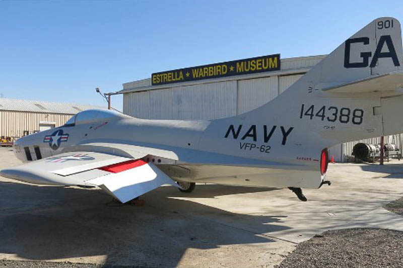 Grumman F9F-8P Cougar